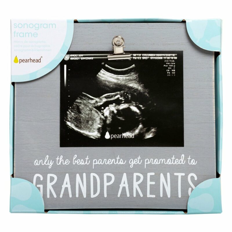 Announce pregnant to new grandparents