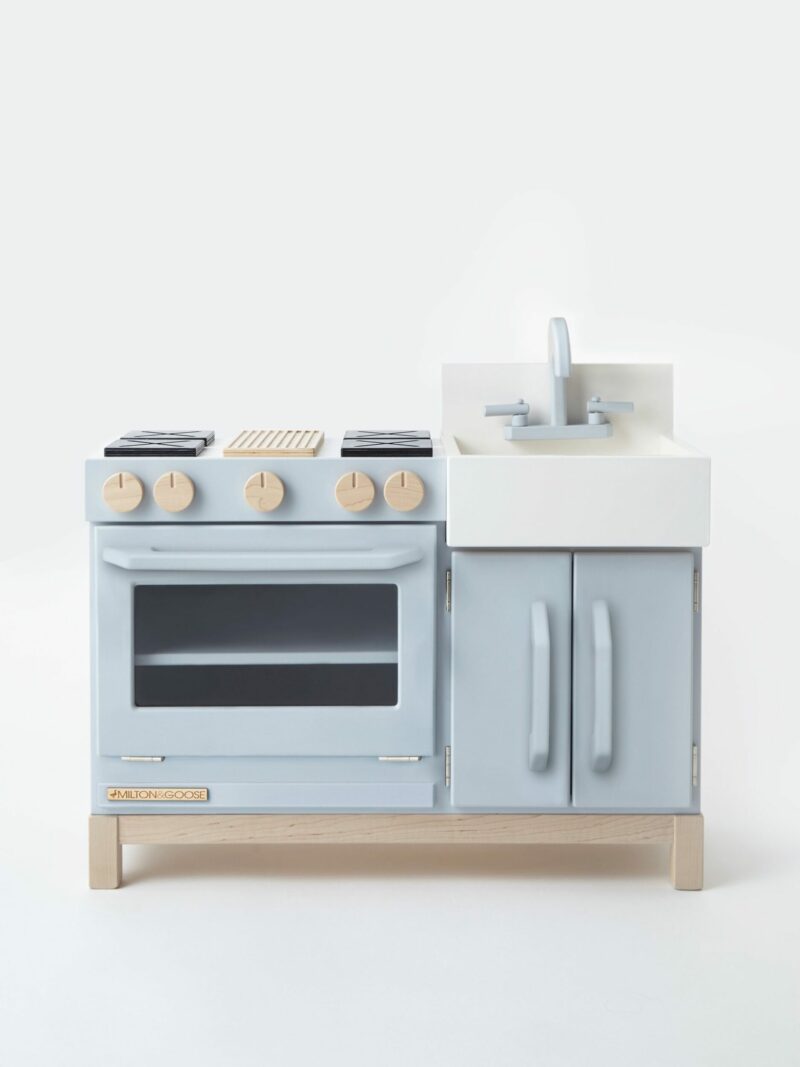 Milton & Goose Essential Play Kitchen