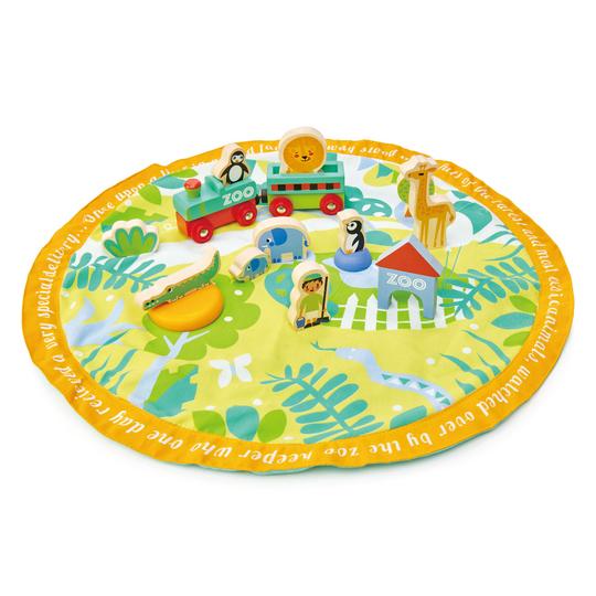 Tender Leaf Toys Safari Park Story bag with Playmat and Wooden Safari Toys