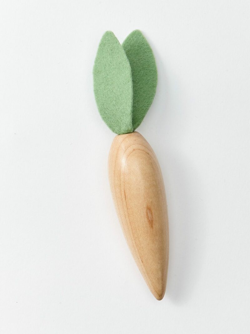 Wooden Organic Carrot Toy by Milton & Goose