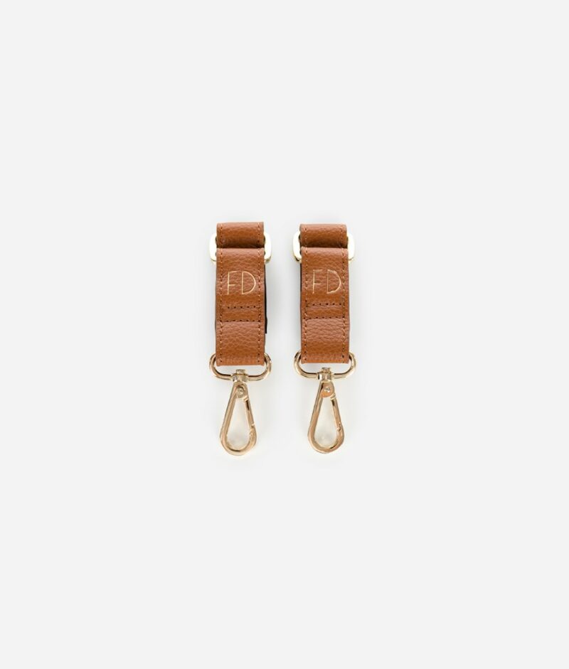 Fawn Design Stroller Hooks in Brown