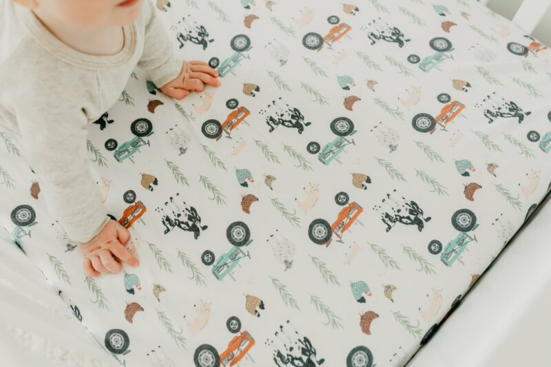 Copper Pearl Soft Standard Baby Crib Mattress Universal Baby Crib Sheet Farmer Pattern