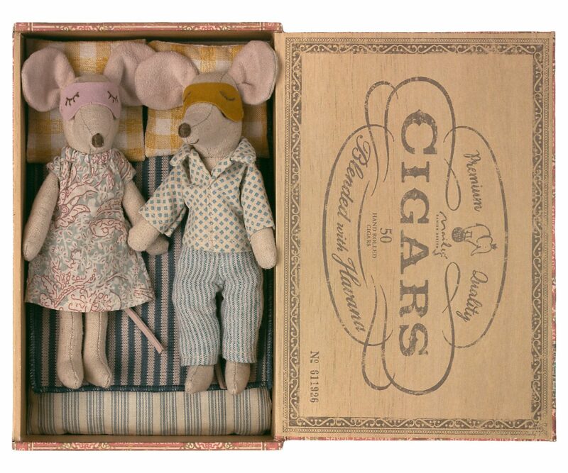 Maileg Mum and Dad Mice in Cigar Box