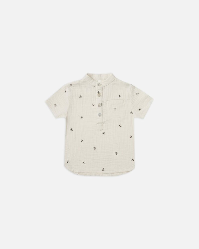 Rylee + Cru Bees Short Sleeve Mason Shirt