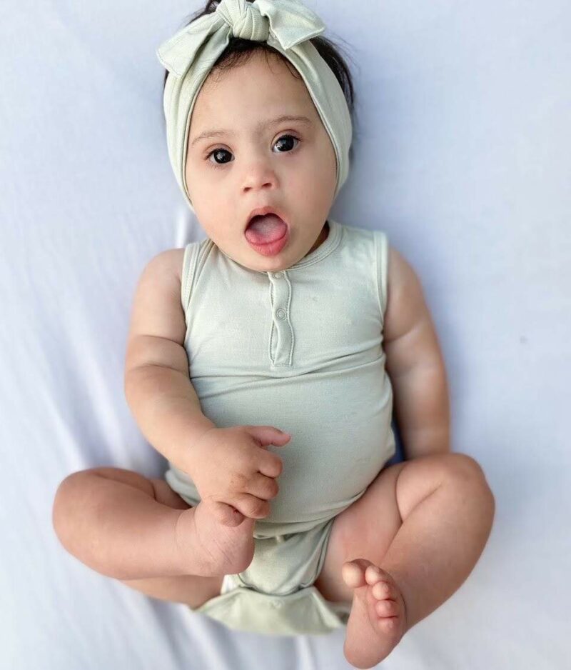 Kyte BABY Sleeveless Bodysuit in Aloe