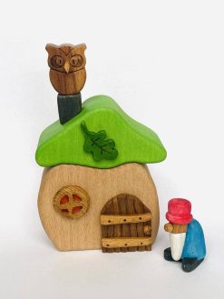 Poppy Baby Co Wooden House with Gnome