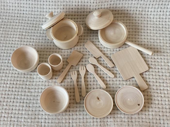 Unfinished Wooden Pots and Pans Playset