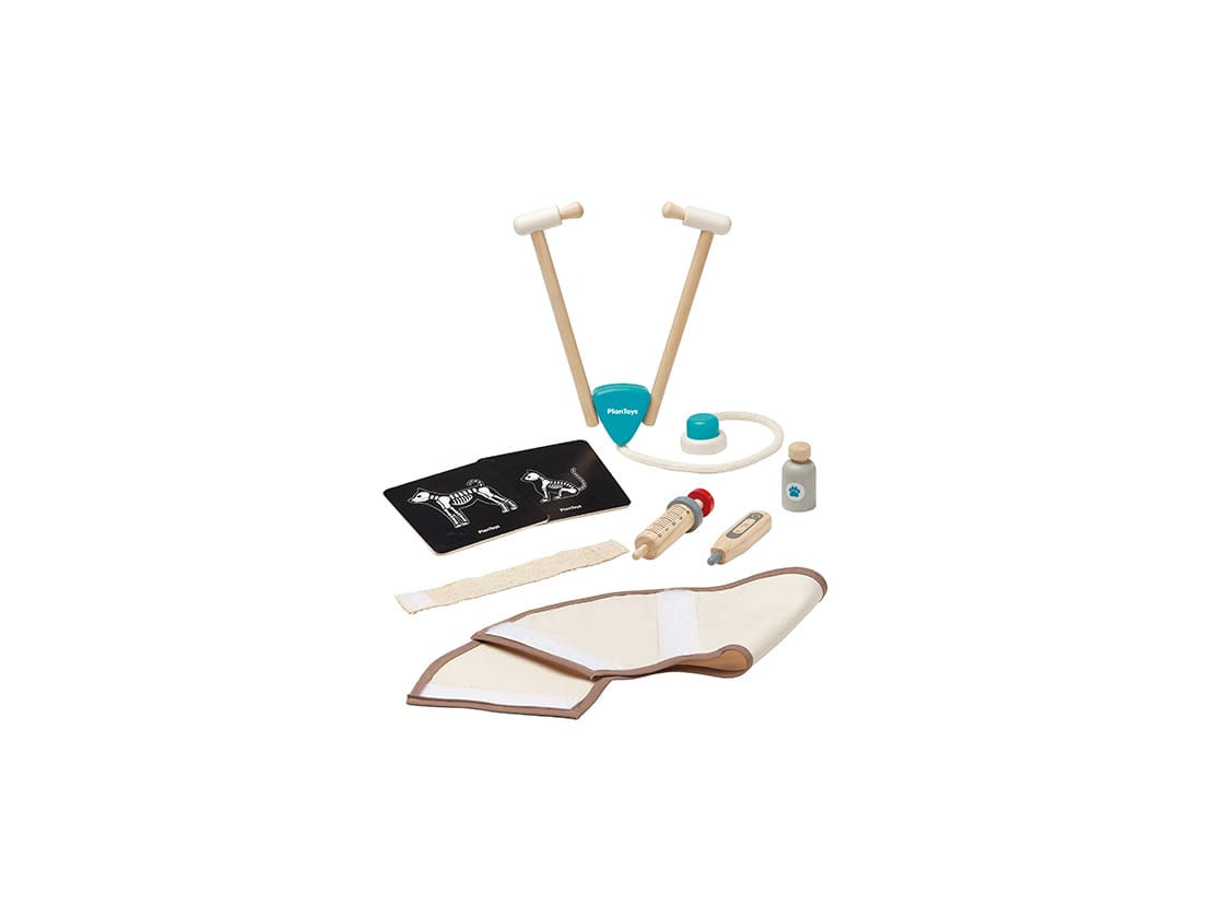 Wooden sale vet set