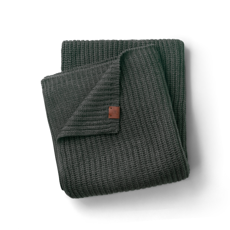 goumi Knit Organic Cotton Blanket in Pine goumi Knit Organic Cotton Blanket in Pine