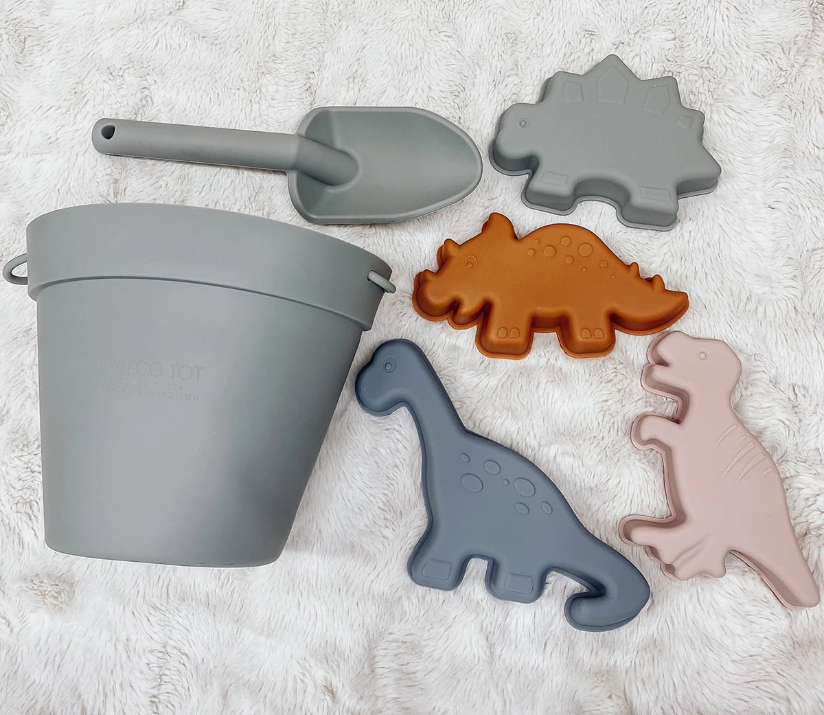 Dinosaur Beach Bucket Silicone Toy Set
