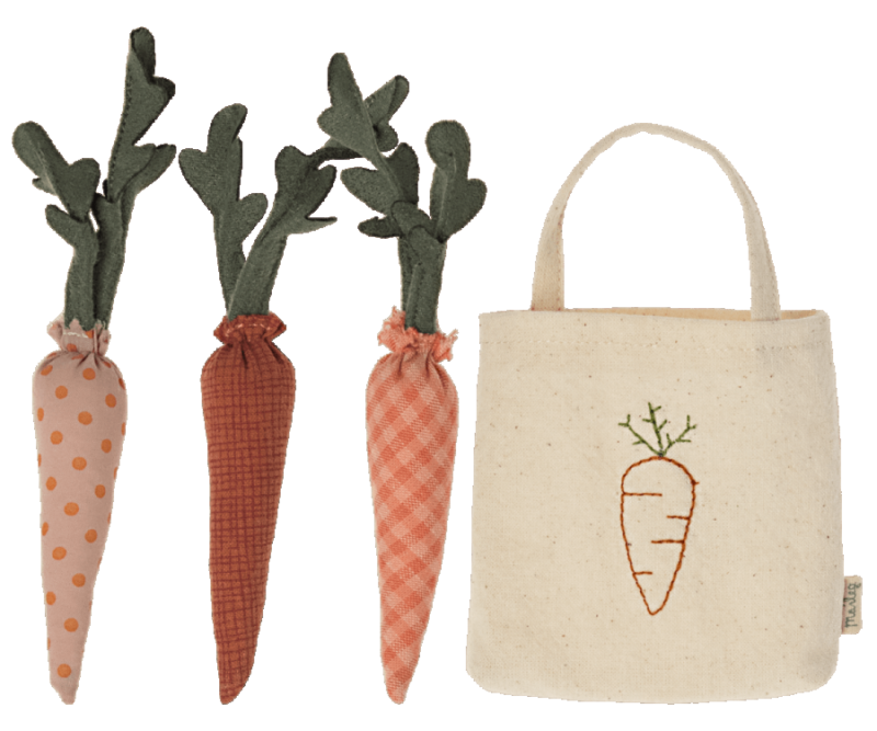 Maileg Carrots in a Shopping Bag