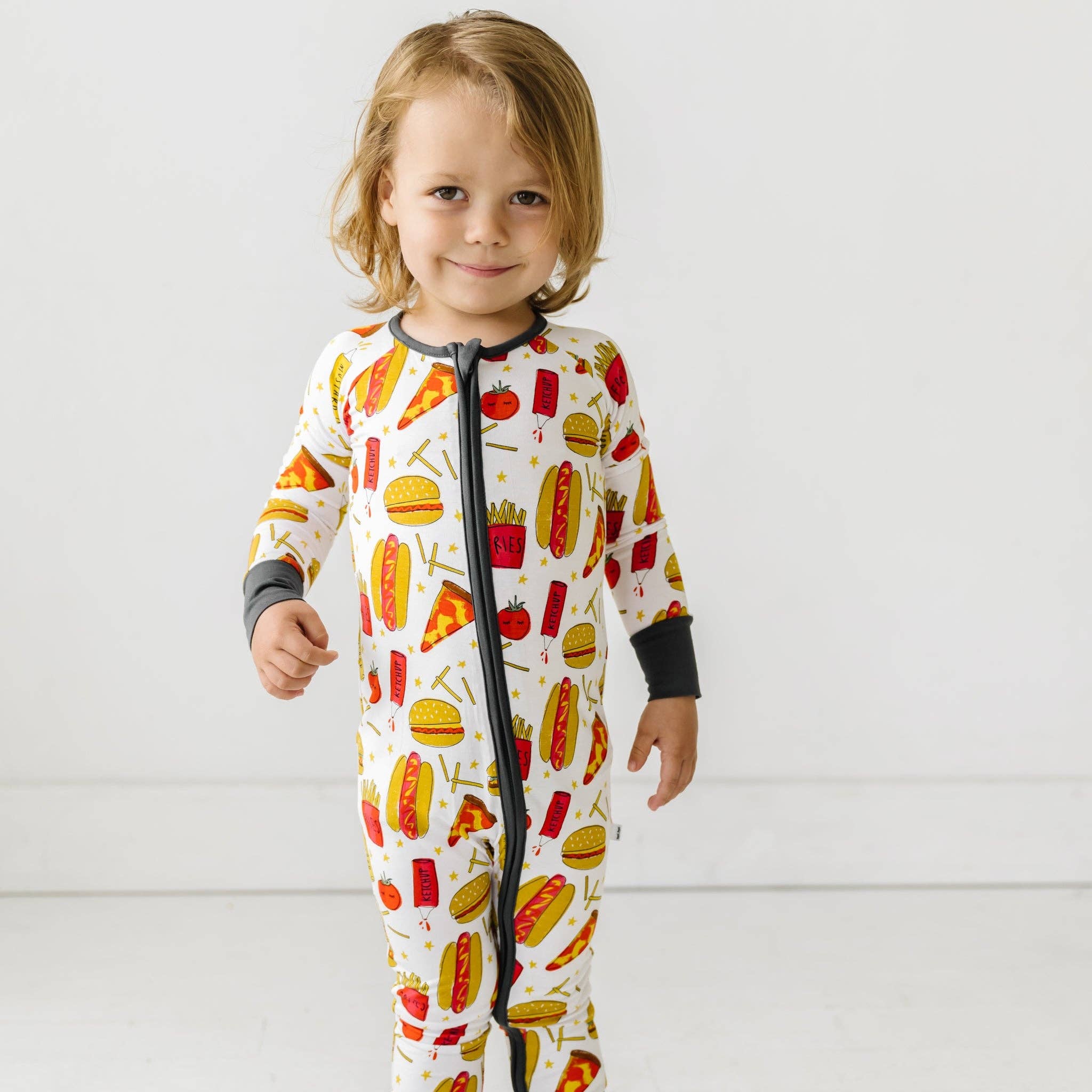 うのにもお得な情報満載！ Little Sleepies Fast Foodie Bamboo Viscose Zippy トップス