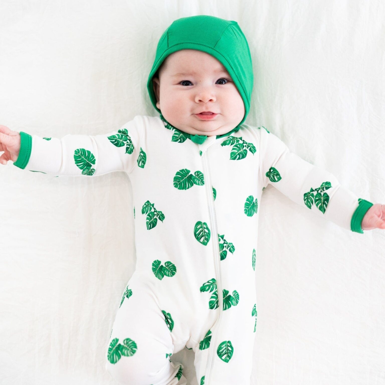 Kyte BABY Zippered Romper in Monstera Blossom