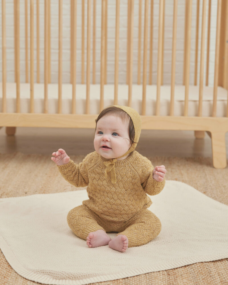Cozy Heathered Knit Sweater In Honey from Quincy Mae