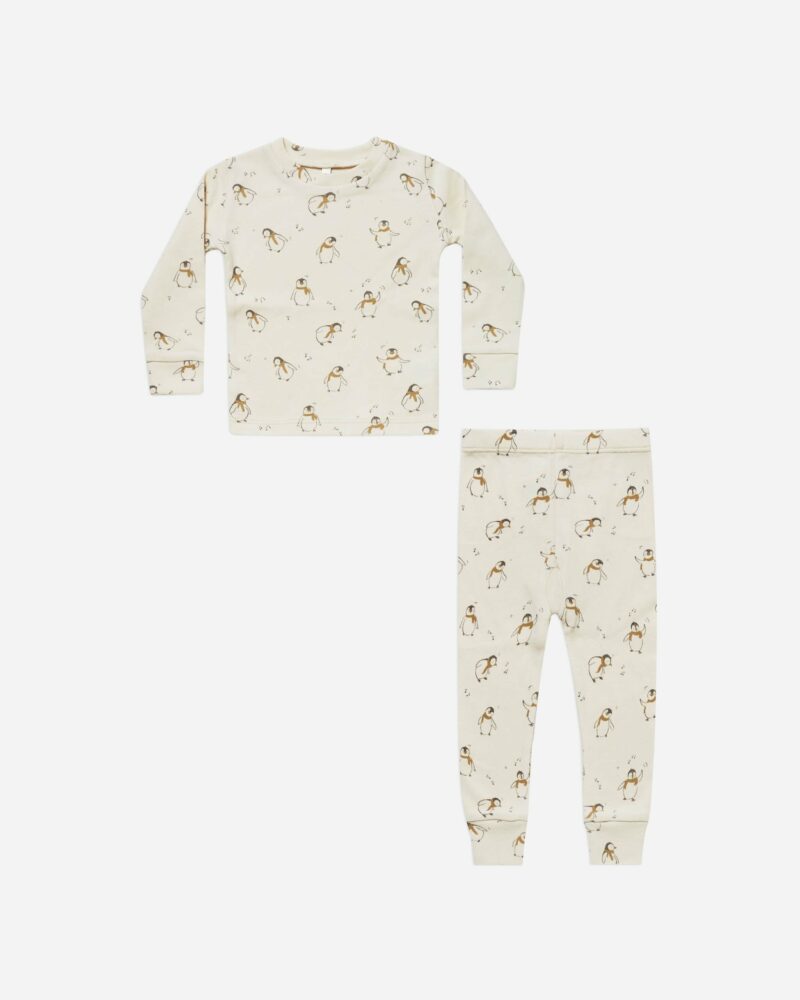 Rylee + Cru Organic Long Sleeve Pajama Set In Penguins