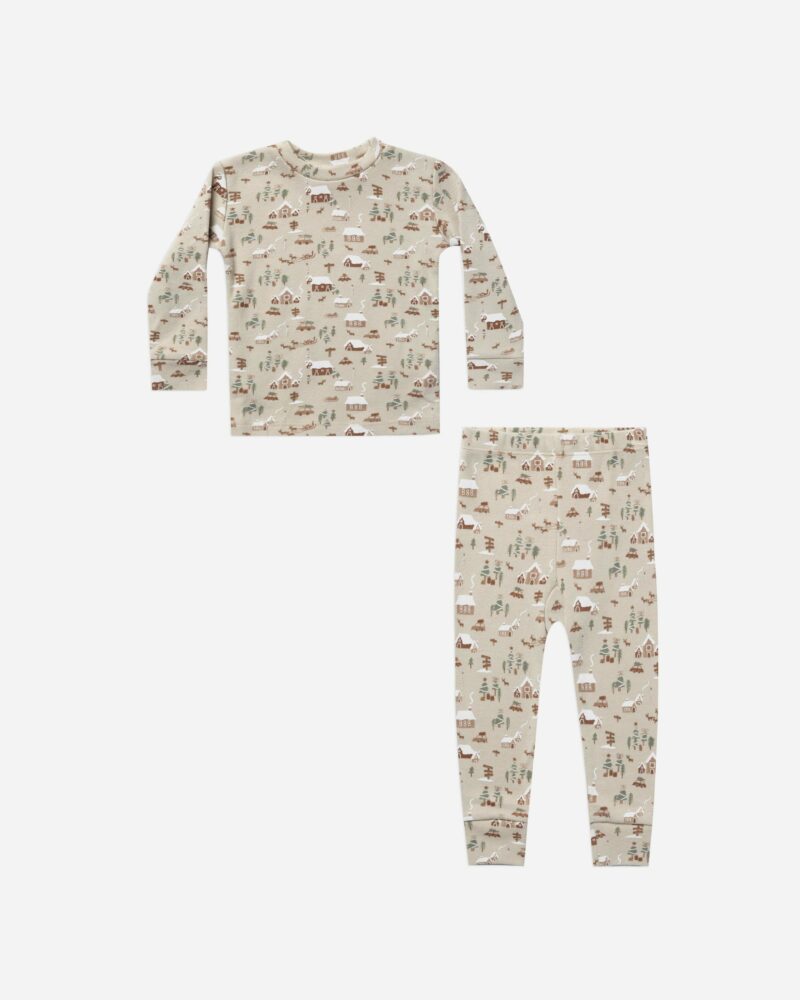 Rylee + Cru Organic Long Sleeve Pajama Set In North Pole