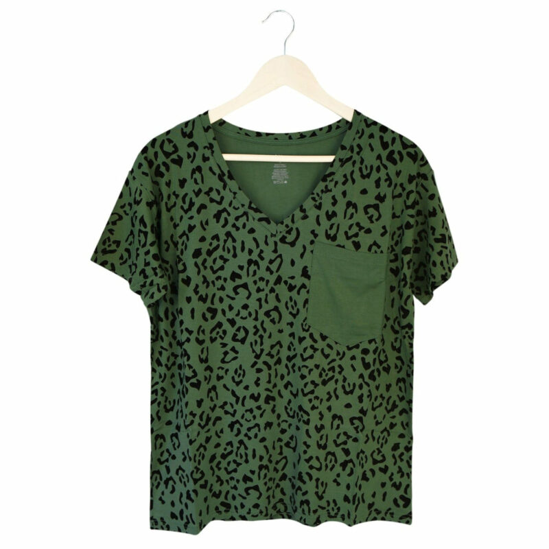 Kyte BABY Women’s Relaxed Fit V-Neck in Hunter Leopard Kyte BABY Women’s Relaxed Fit V-Neck in Hunter Leopard