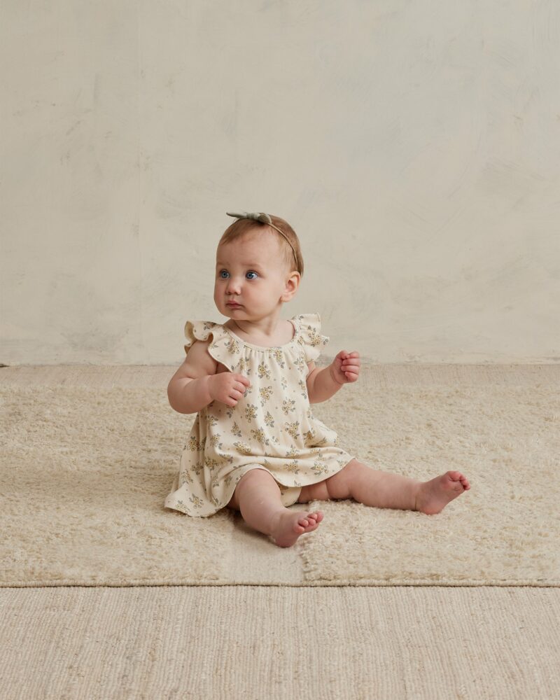 Ruffle Swing Dress In Daisy Fields