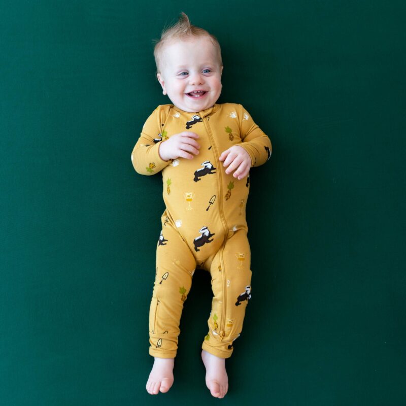 Kyte BABY Zippered Romper in Hufflepuff