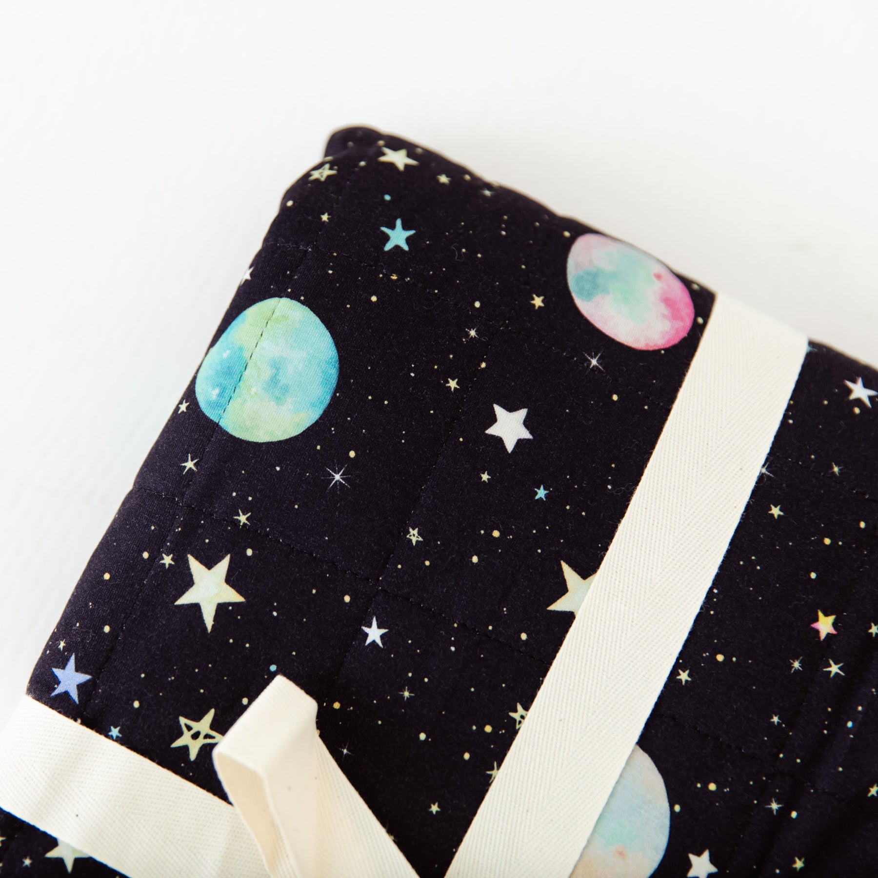 Dreamiere Space Jamms Quilted Children’s Bamboo Blanket Blossom