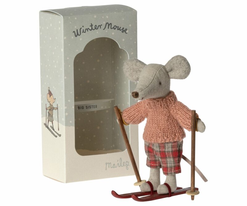 Winter Big Sister Mouse made by Maileg