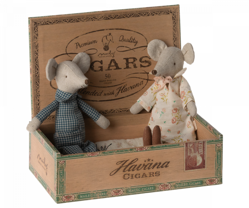 Maileg Grandma And Grandpa Mice In Cigarbox