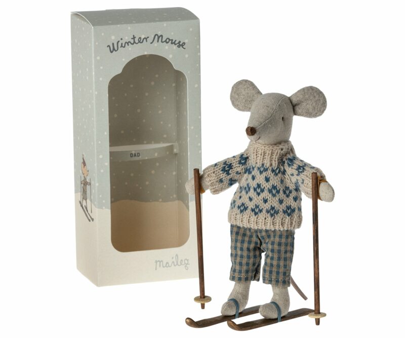 Winter Mouse Dad made by Maileg