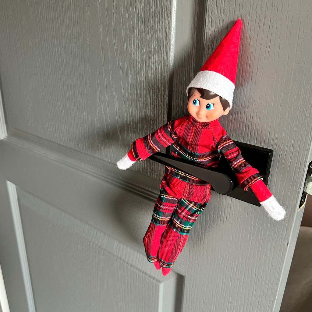 Hanlyn Collective Hanlyn Holiday Plaid ELF loungies