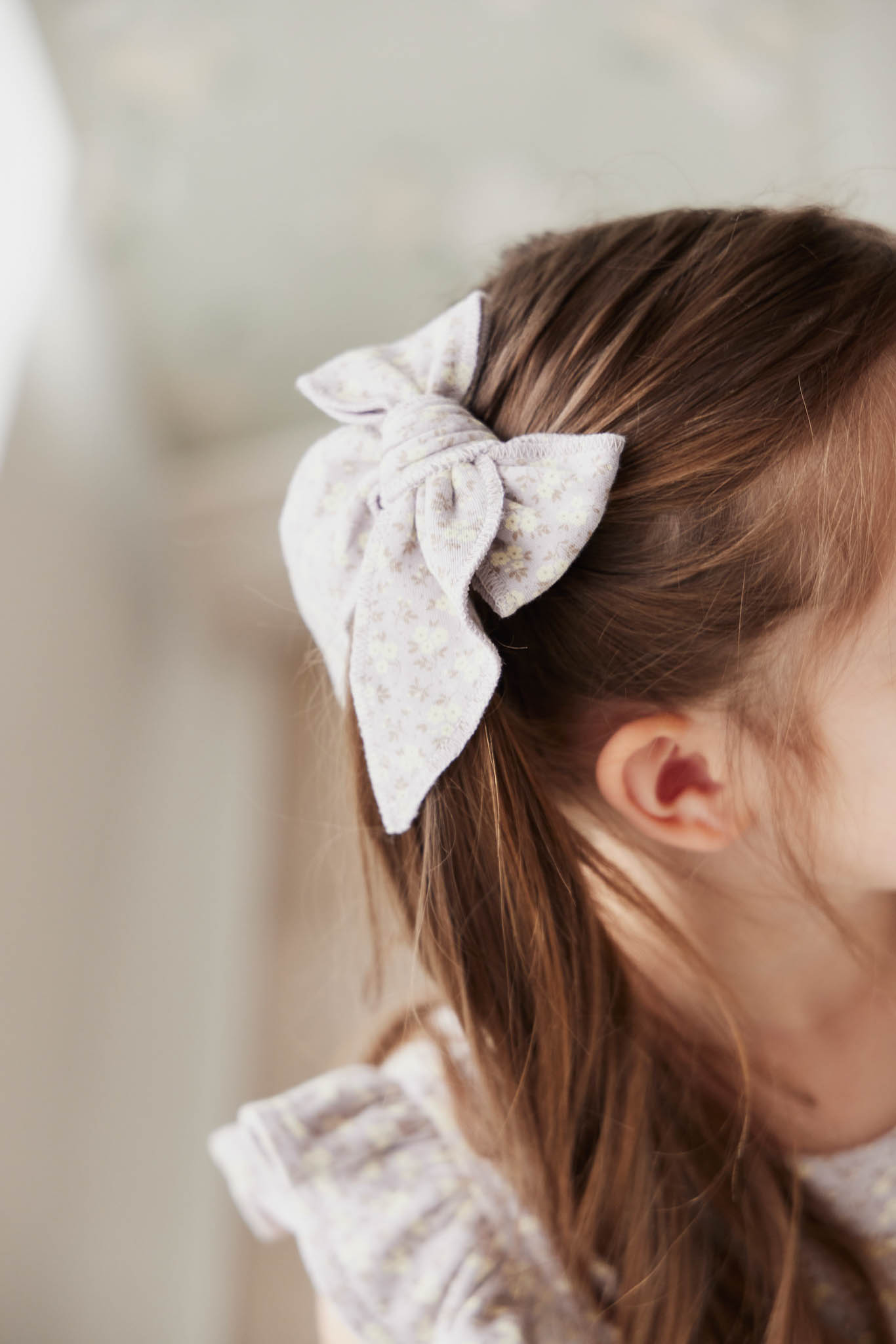 Jamie Kay Organic Cotton Bow in Rosalie Field Raindrop