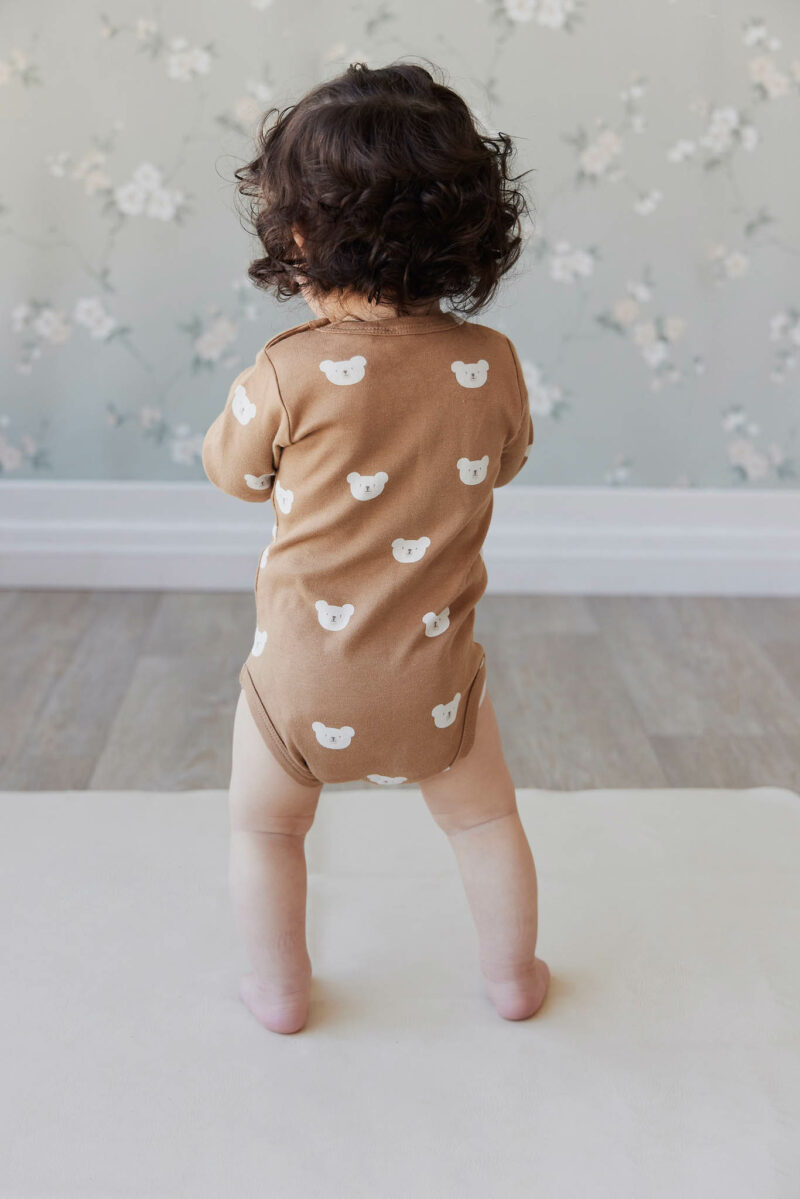 Organic Cotton Fernley Long Sleeve Bodysuit in Bears Caramel Cream