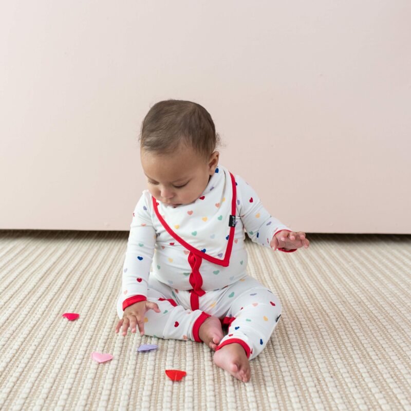 Bib in Cloud Rainbow Heart made by Kyte BABY
