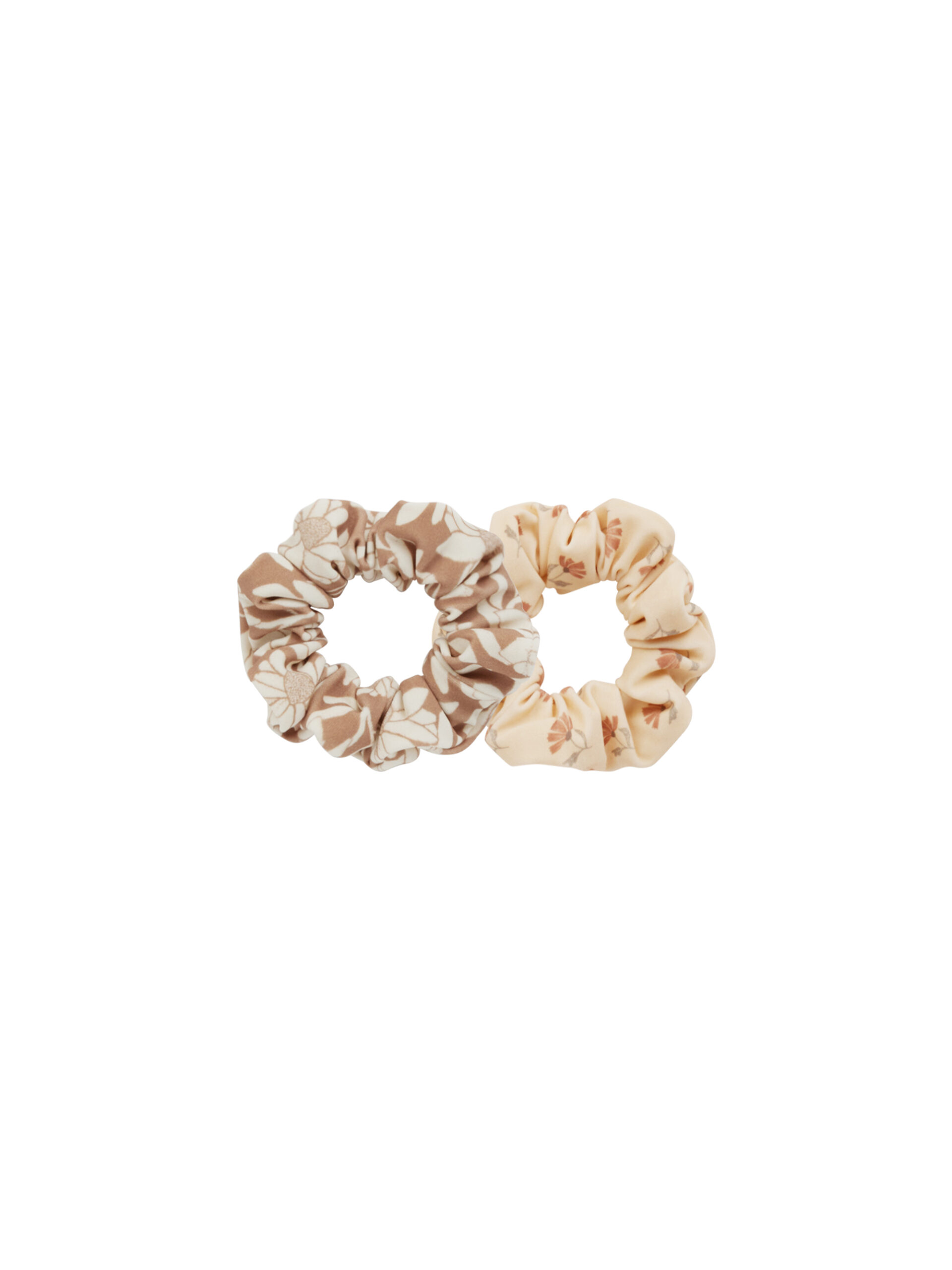 Rylee+ Cru Scrunchie Set in Plumeria