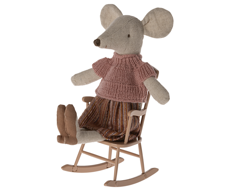 Rocking Chair for Mouse in Dark powder from Maileg