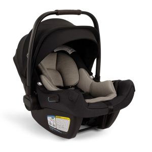 Nuna Pipa Aire Car Seat in Caviar