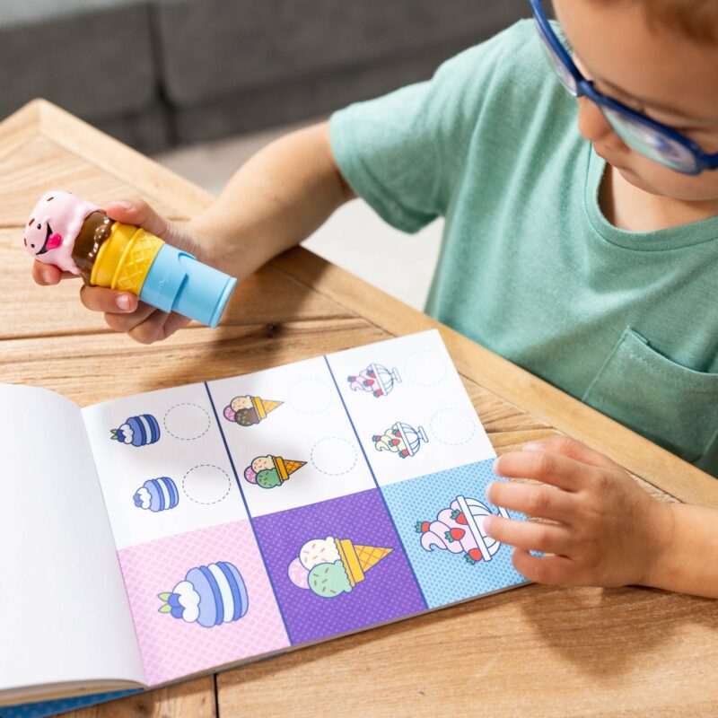 Sticker WOW! Activity Pad Set - Ice Cream made by Melissa & Doug