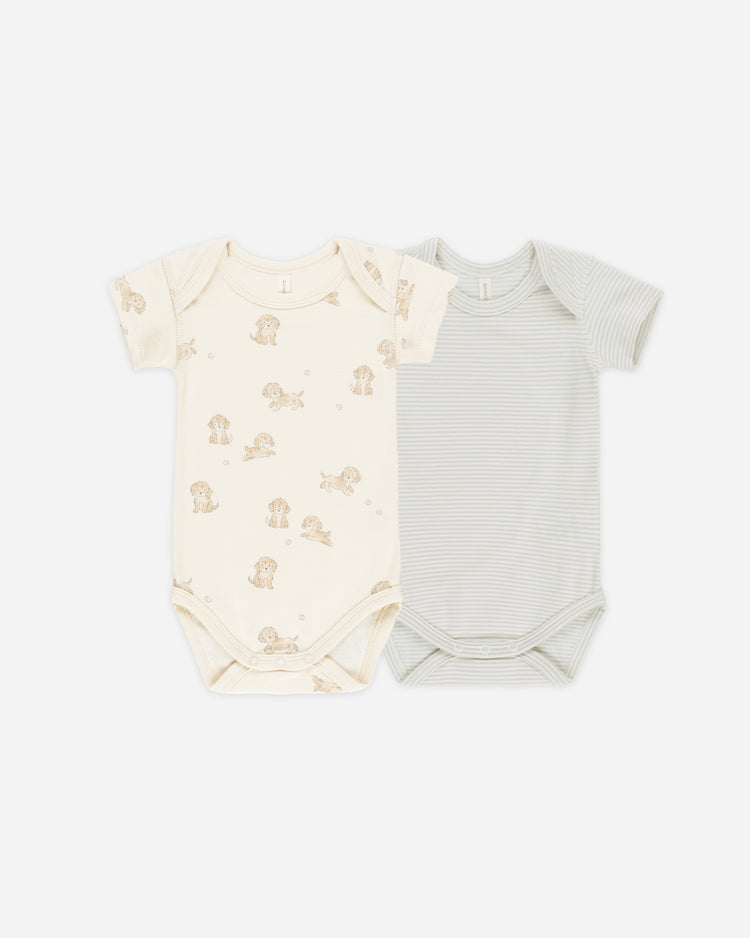 Quincy Mae Short Sleeve Bodysuit 2 Pack In Puppies and Sky Micro Stripe