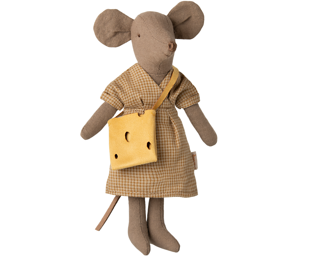 Maileg Mum Mouse In Light Brown