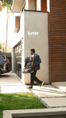 Nuna LUMN transport mode being carried to car