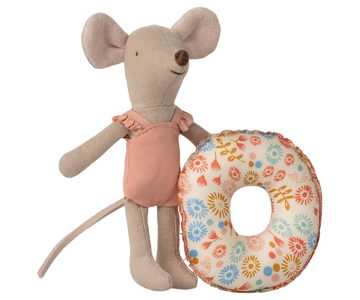 Maileg Little Sister Beach Mouse With Flower Float