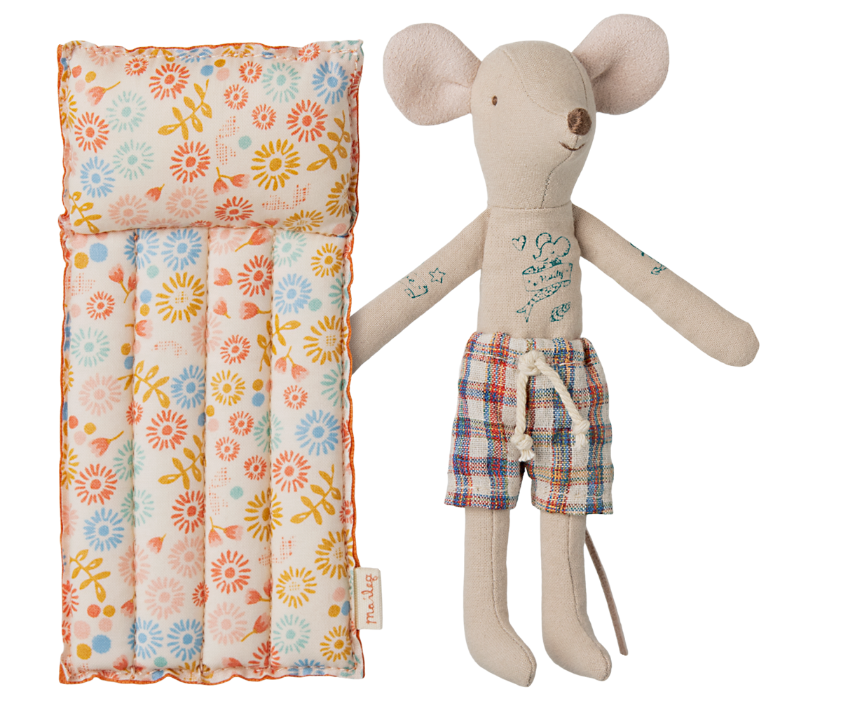 Maileg Dad Beach Mouse With Flower Air Mattress