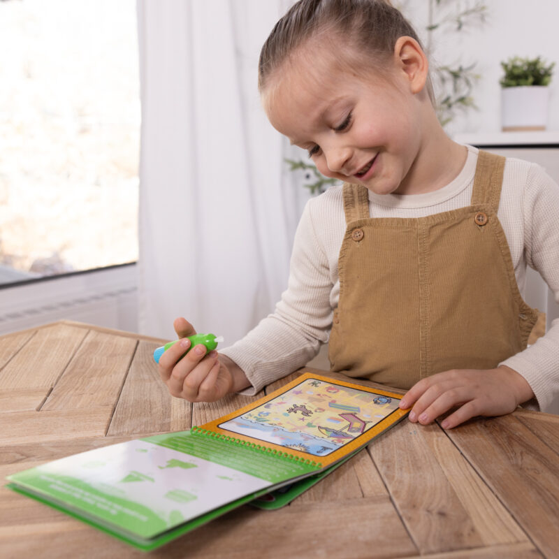 Water WOW! Seasons - On the Go Travel Activity from Melissa & Doug