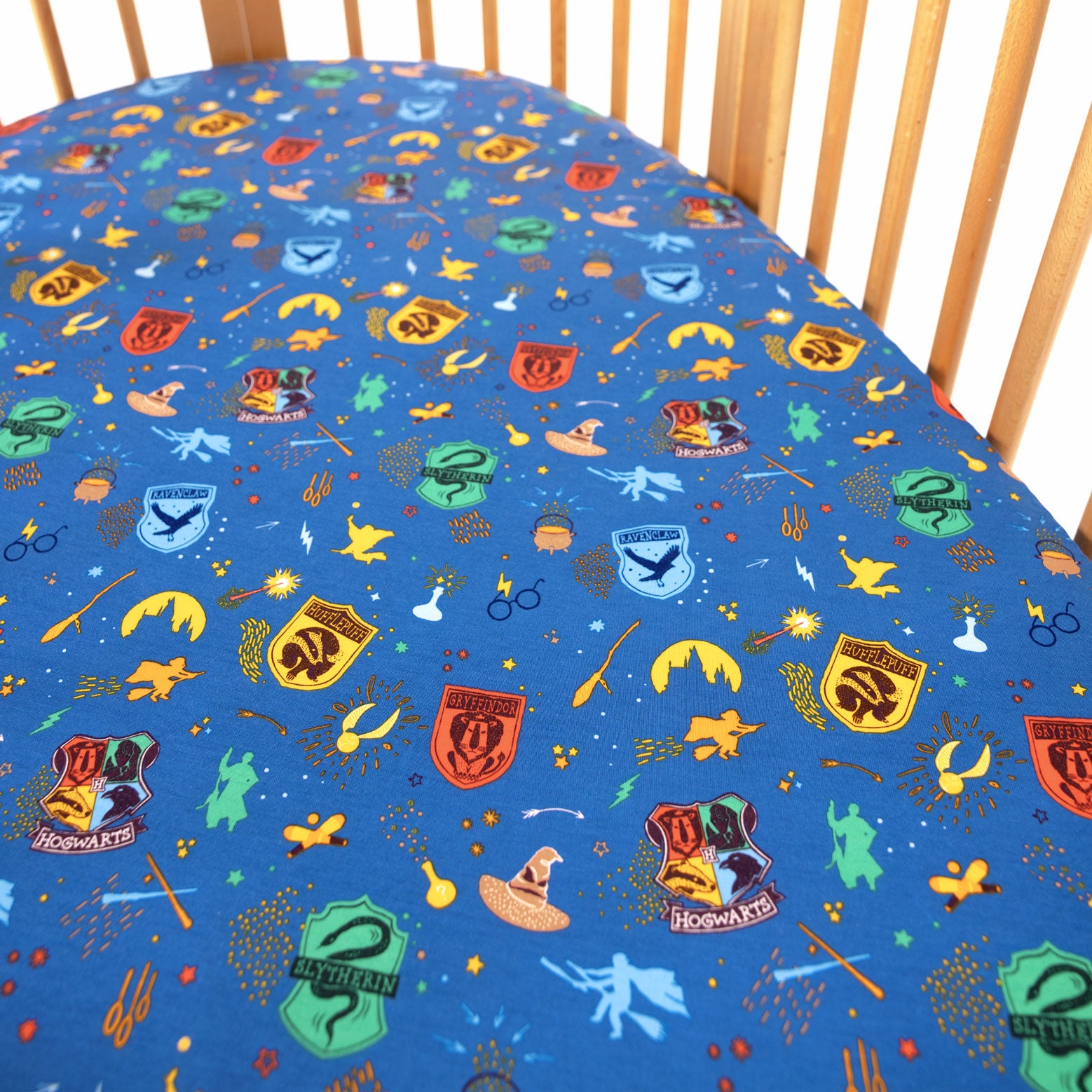 Bellabu Bear Harry Potter House Pride Bamboo Viscose Crib Sheet