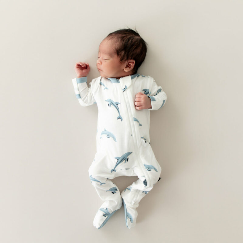 Kyte BABY Zippered Footie in Dolphin
