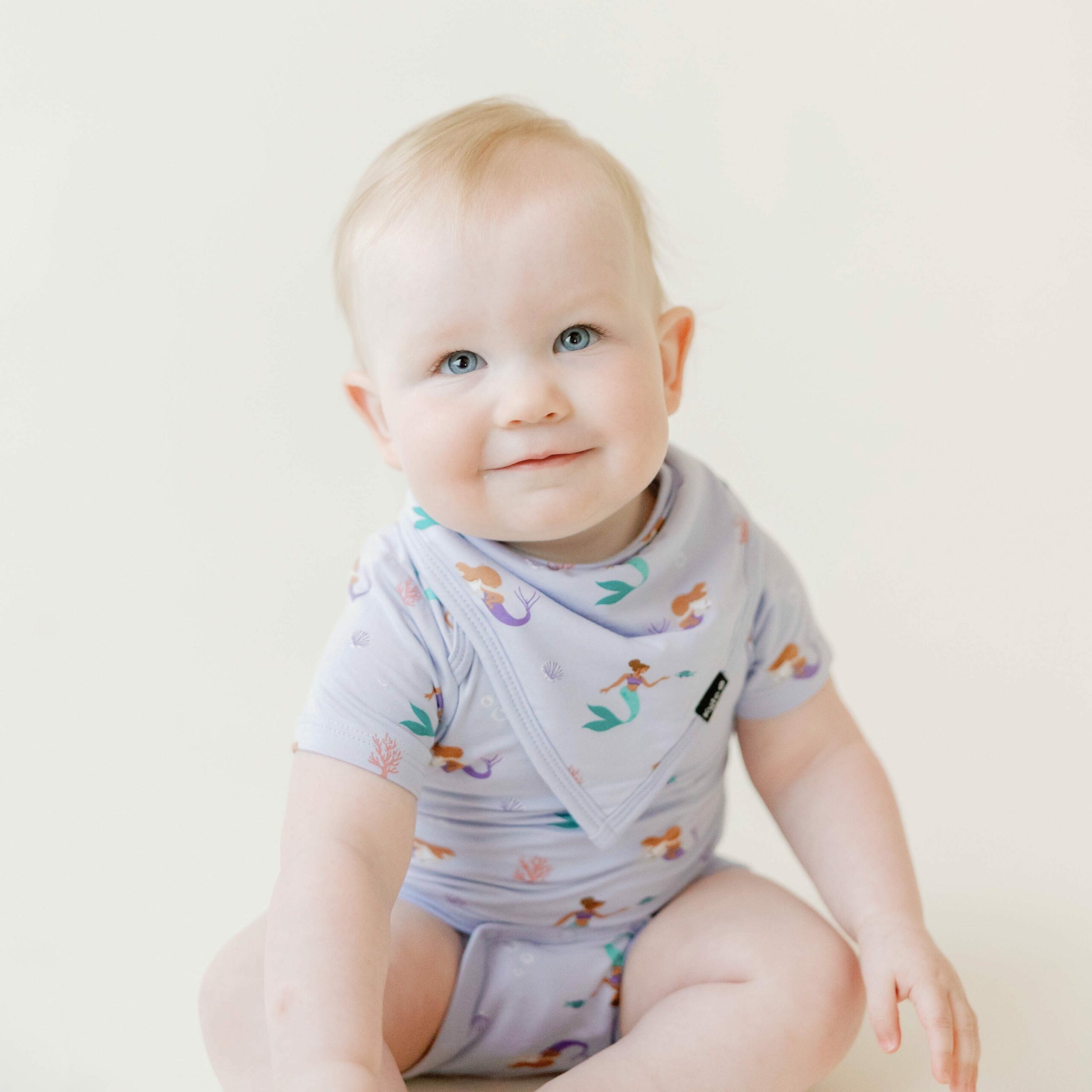 Kyte BABY Bib in Mermaid