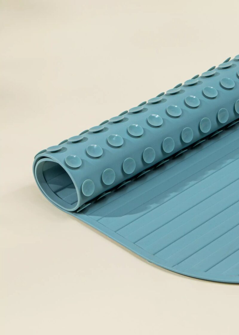 Coco Village Non-Slip Silicone Bathtub Mat In Cumulus Baby Care