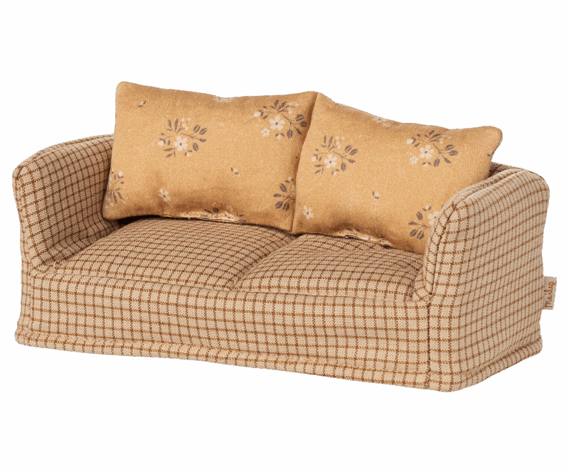 Couch for Mouse in Mable made by Maileg