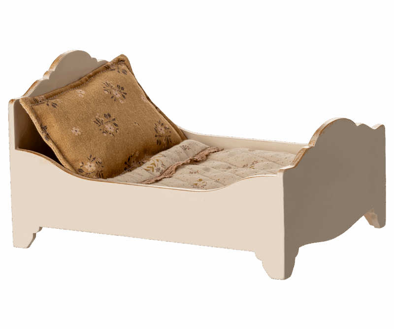 Maileg Bed For Mouse In Off White