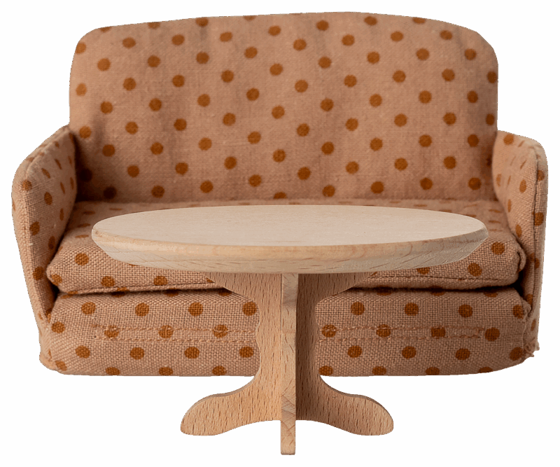 Oval Coffee Table For Mouse In Nature made by Maileg