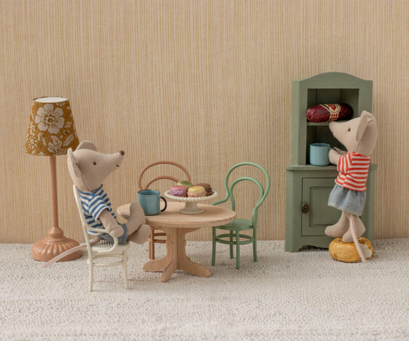 Oval Dining Table For Mouse In Nature made by Maileg