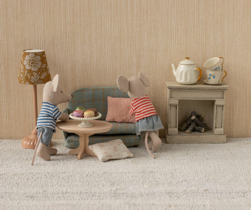 Oval Coffee Table For Mouse In Nature from Maileg
